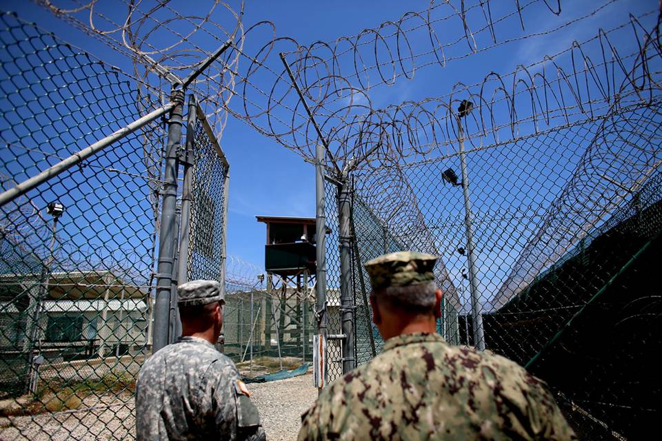 Chain Link Fence With Razor Wire High Security Fencing