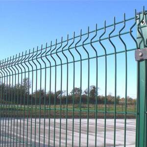 3D wire fence panel V-bend profile, green powder coated